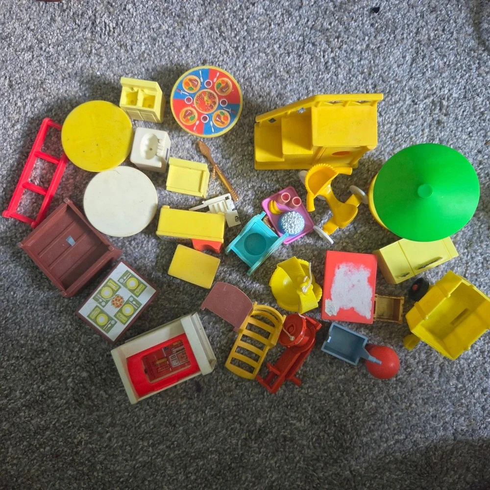 Vintage Fisher Price Little People Furniture Accessory Lot Kitchen Playground 70